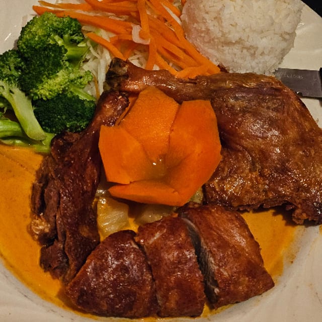 Chu Chee Duck (GF).