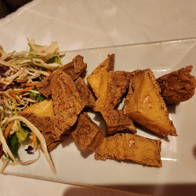Golden Triangle (GF).